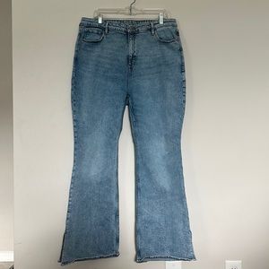 Old Navy Higher High Rise Split Hem Flare Secret Slim Pockets